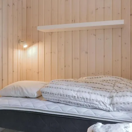 Holiday home 3 Bedroom In V *